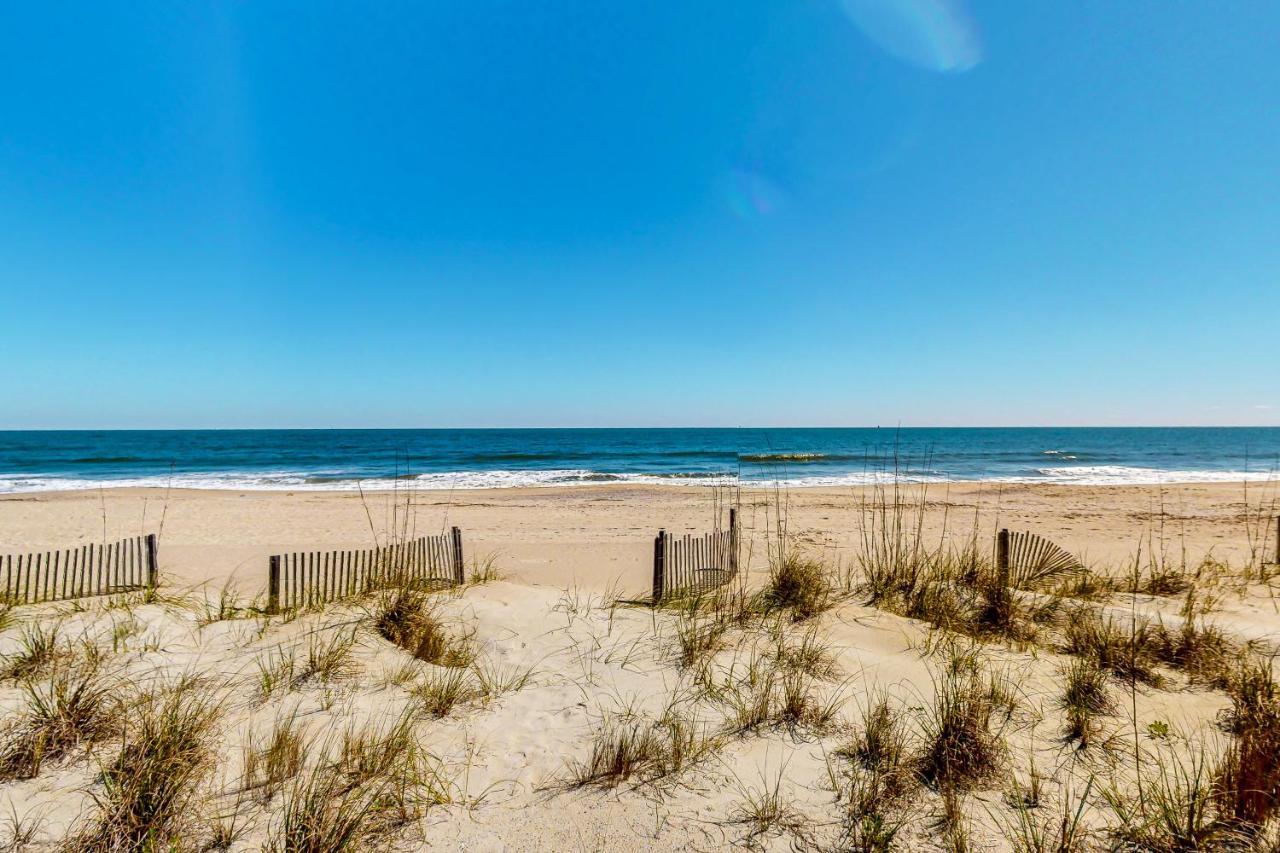 Tybee Stars Apartment Тайби Айлънд Екстериор снимка